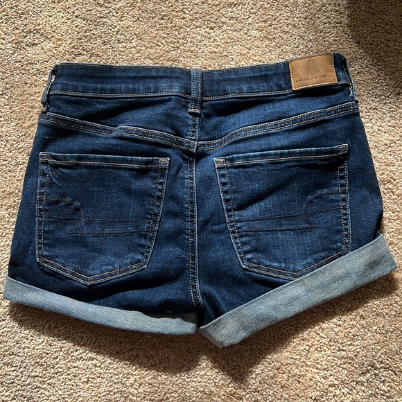 American Eagle Women’s Denim Shorts - Picture 2 of 4